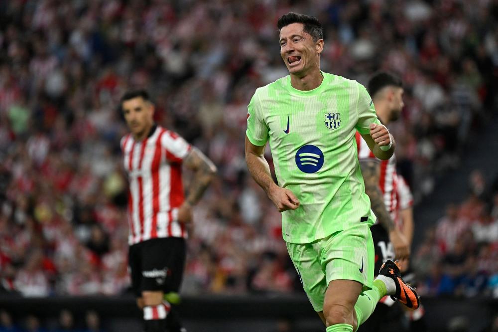 祝福，顾春含、邢琦等六名45岁的裁判员本赛季结束后挂哨