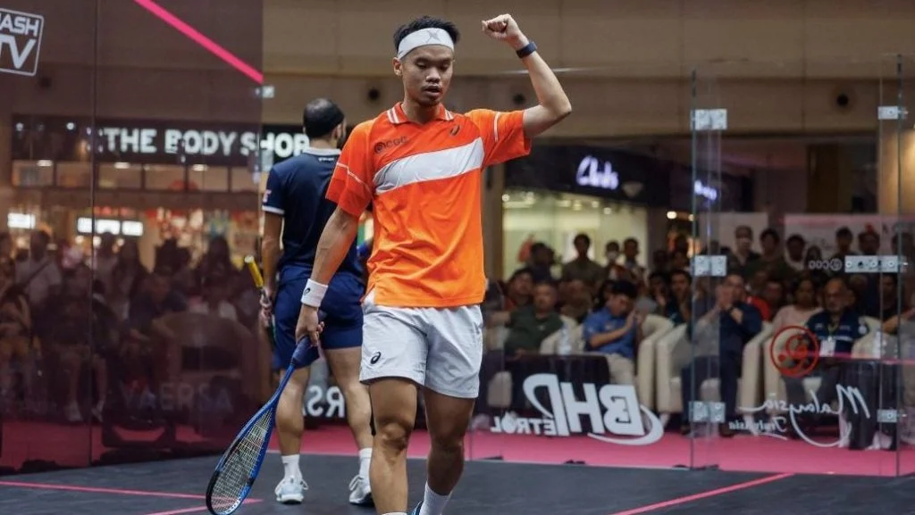 前锋关键进球锁定胜局