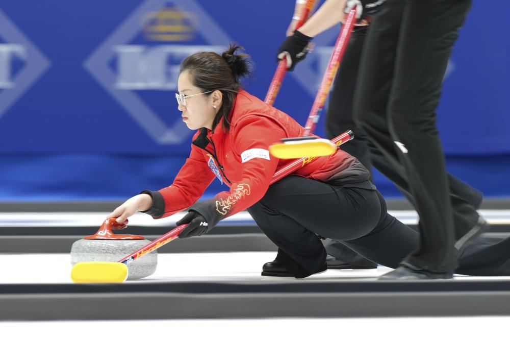 传奇！老将阿斯帕斯西甲400场里程碑之夜送助攻斩皇马